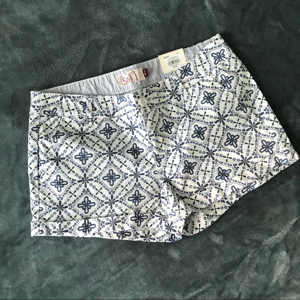 SO Chino Shorts